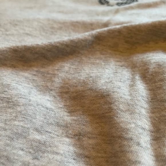 PINK cropped long sleeved shirt (SOLD) - Picture 4 of 4